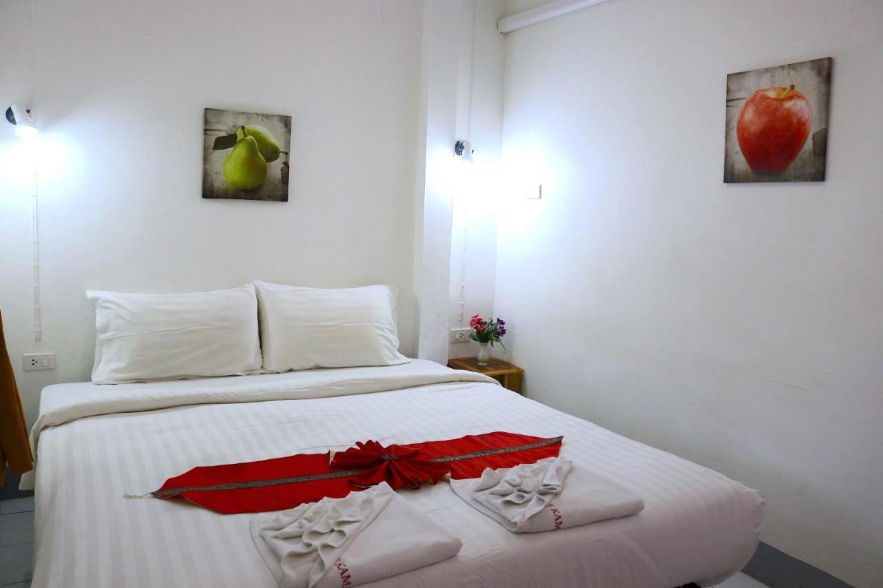 Deng'S Kamala Beach Guesthouse Exterior photo
