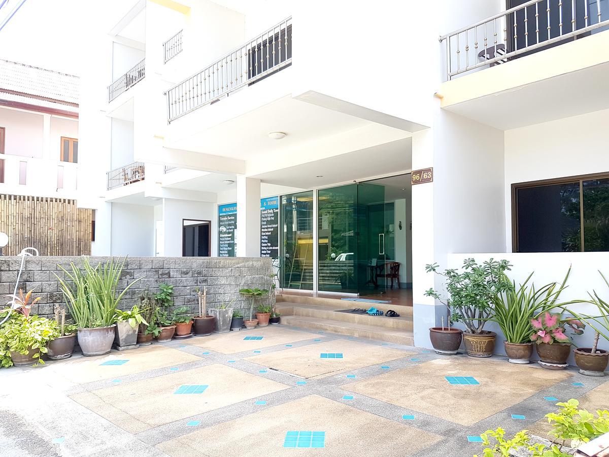 Deng'S Kamala Beach Guesthouse Exterior photo